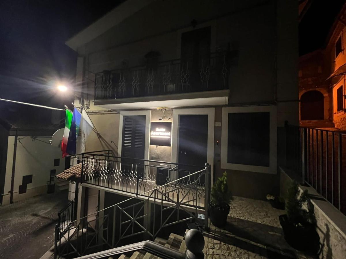 Castel Di Sangro Suite Apartment Екстер'єр фото