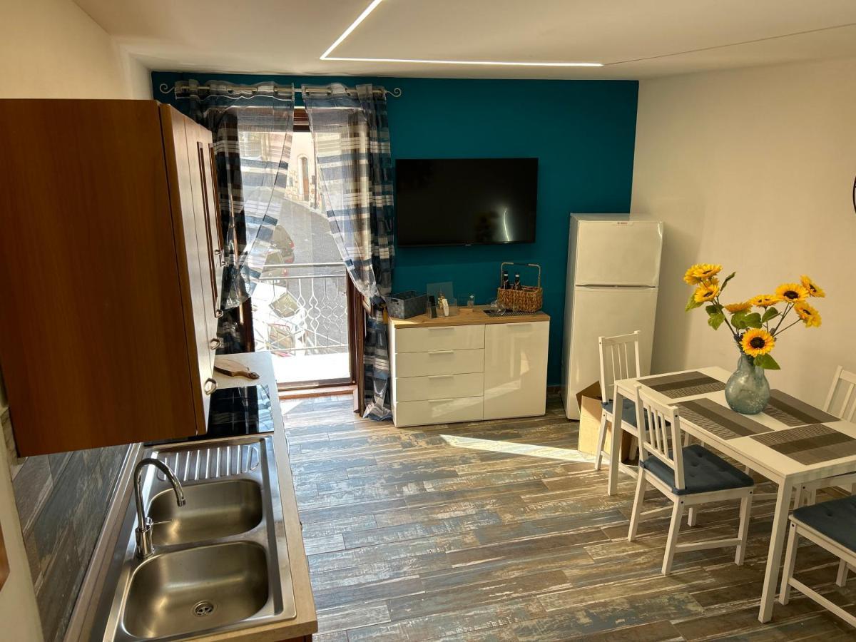 Castel Di Sangro Suite Apartment Екстер'єр фото